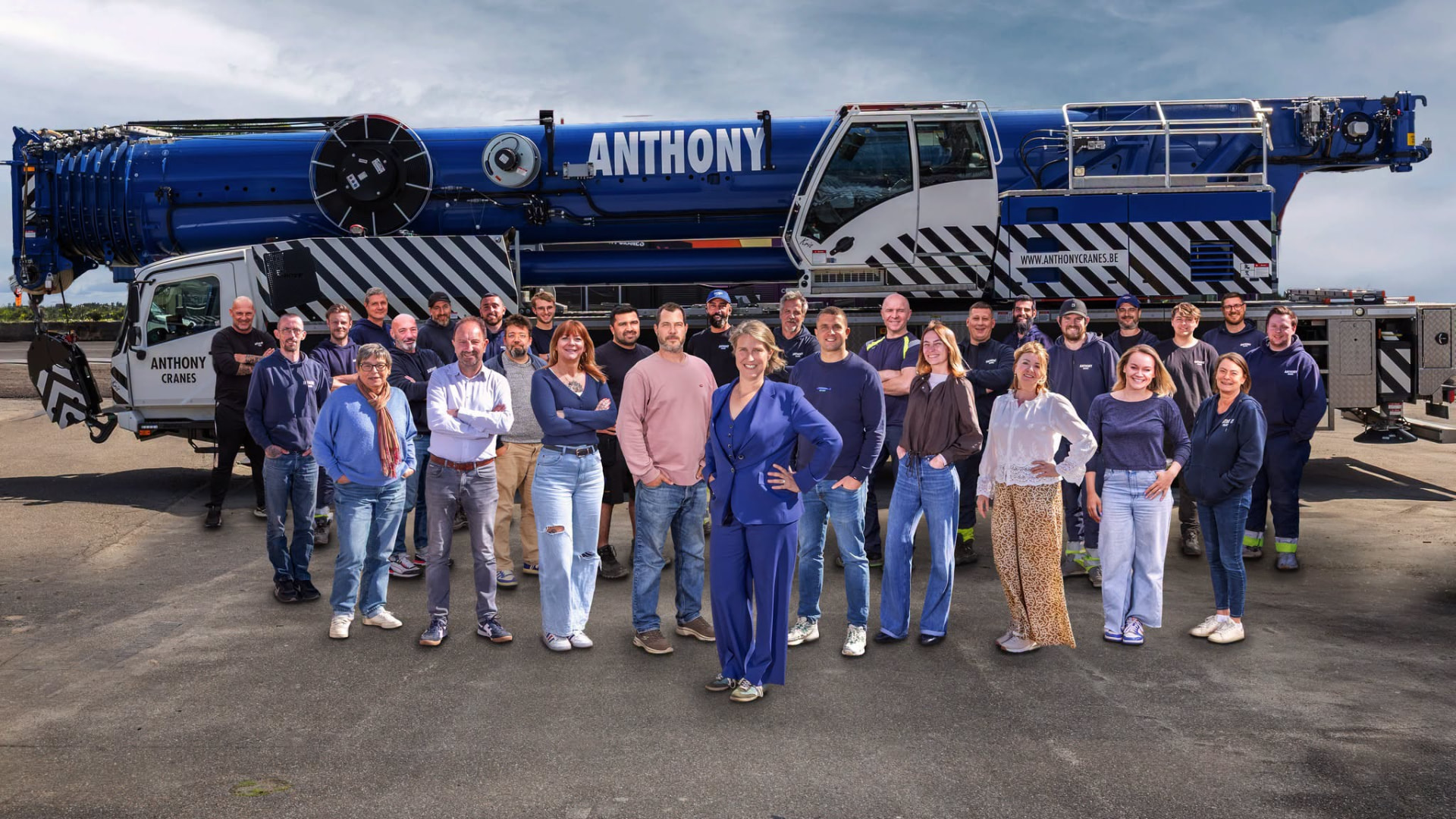 Het team van Anthony Cranes, familiebedrijf in kraanverhuur